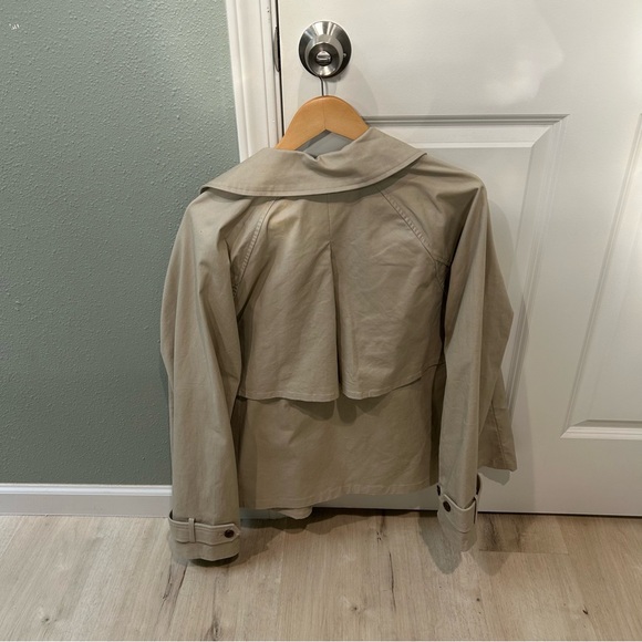 Old Navy Beige Trench Coat - Picture 3 of 3